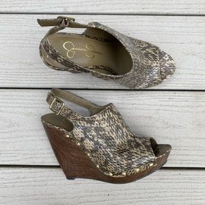 Jessica Simpson Wedges